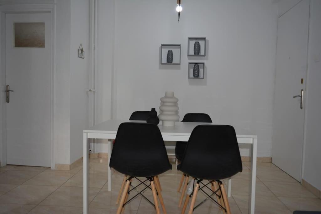 Pagrati Apartment Διαμέρισμα Παγκράτι Athene Buitenkant foto