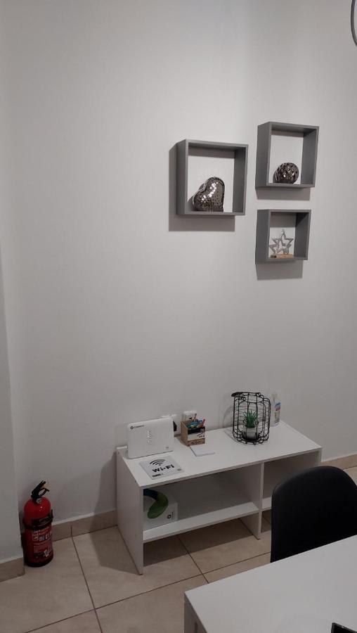 Pagrati Apartment Διαμέρισμα Παγκράτι Athene Buitenkant foto